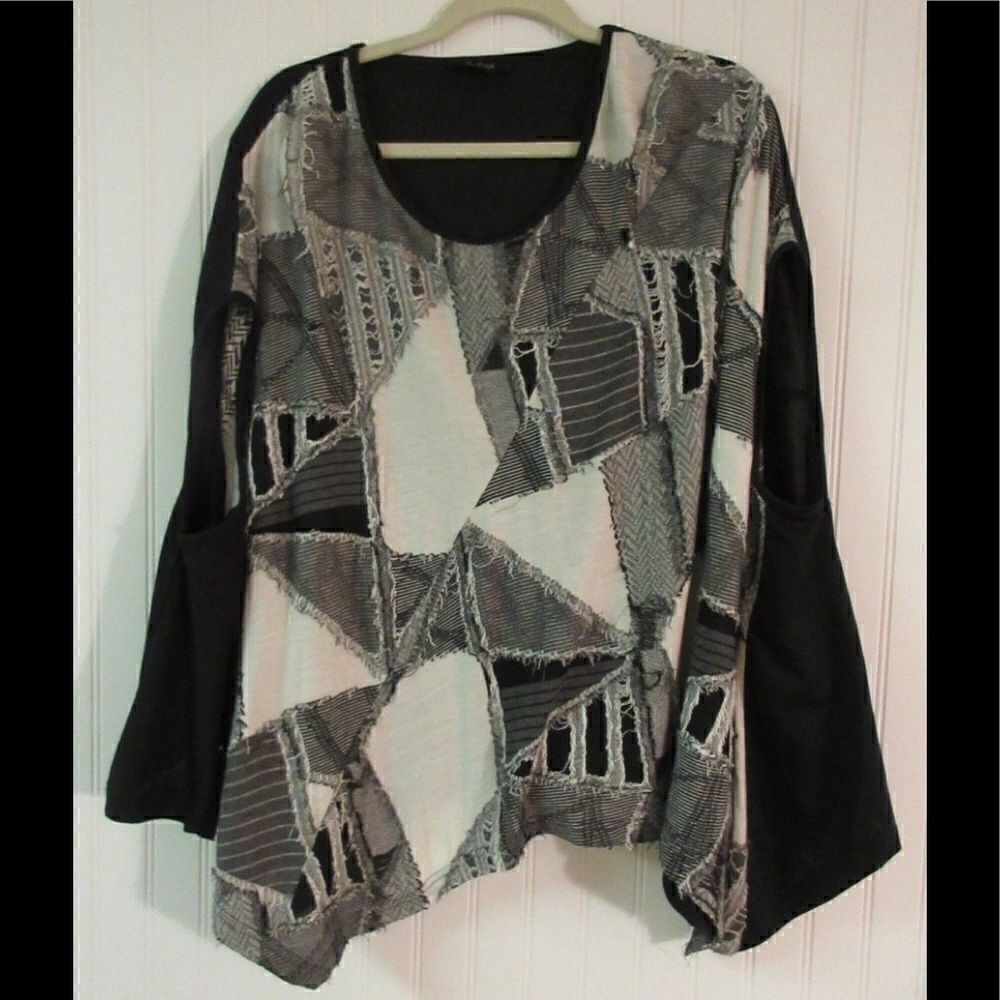 Kaktus sleeveless top cape style size small